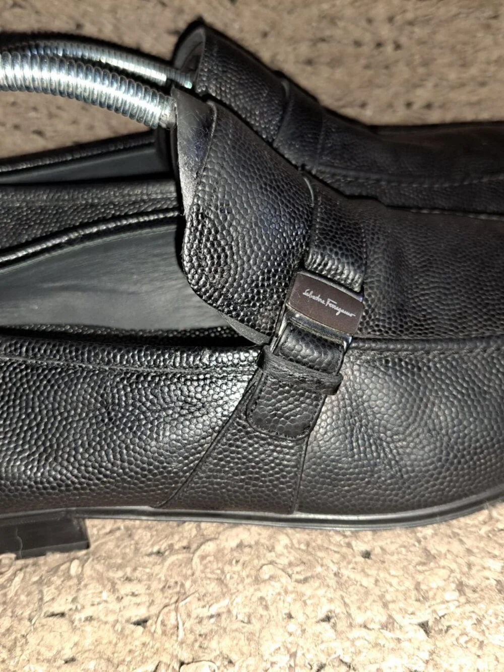 SALVATORE FERRAGAMO-Pinot-Black Pebbled Leather-Side Buckle Loafers-Sz 12-EX